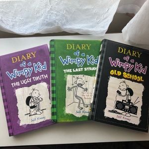 Dairy of a whimpy kid books